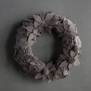 Purl Soho Winter Wreath Kit NEW Pewter Gray DIY Embroidery Felt Craft Holiday